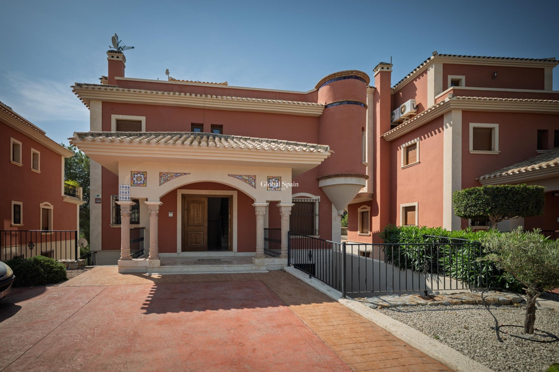 Revente - APPARTEMENT -
ORIHUELA COSTA - Las Ramblas