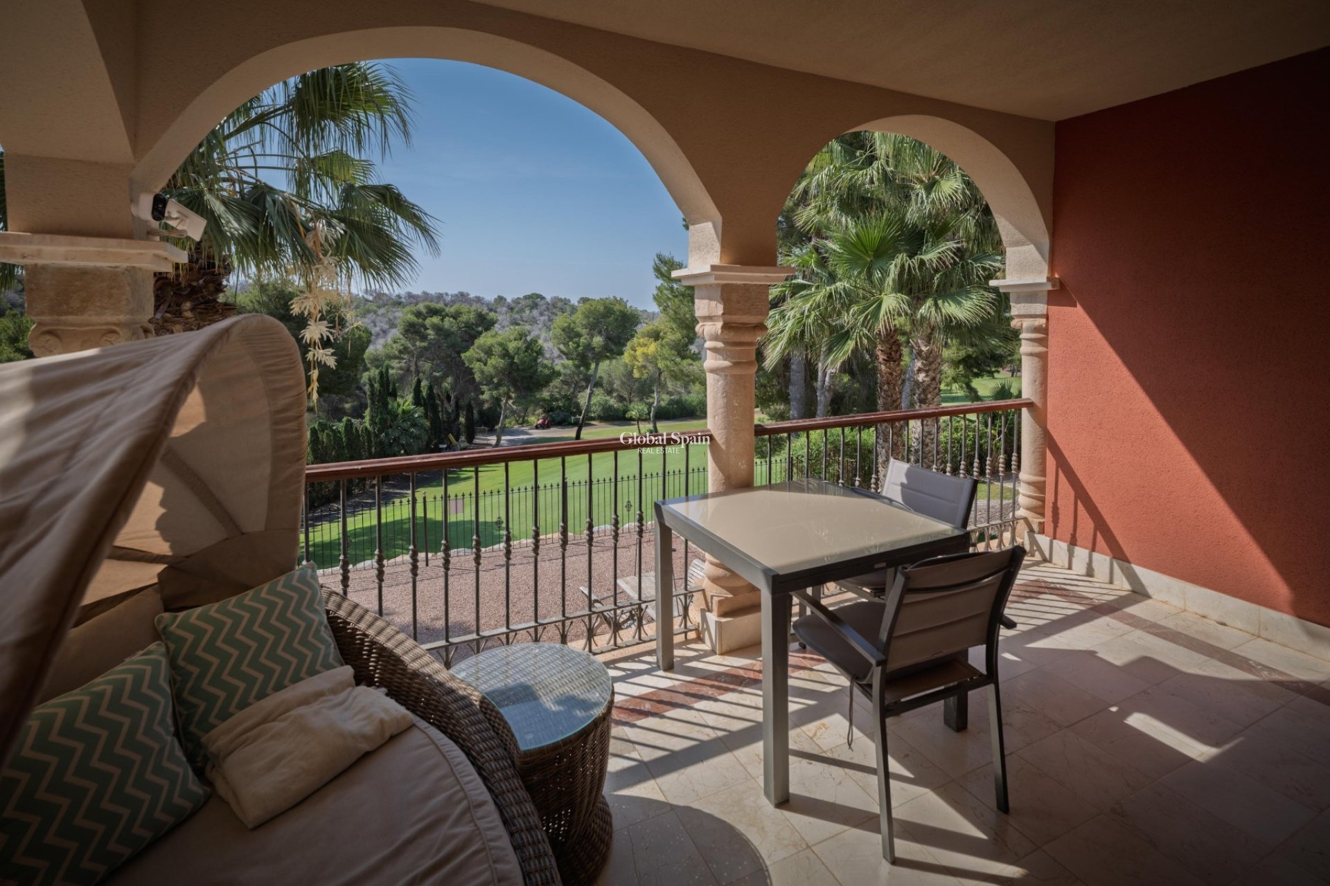 Revente - APPARTEMENT -
ORIHUELA COSTA - Las Ramblas