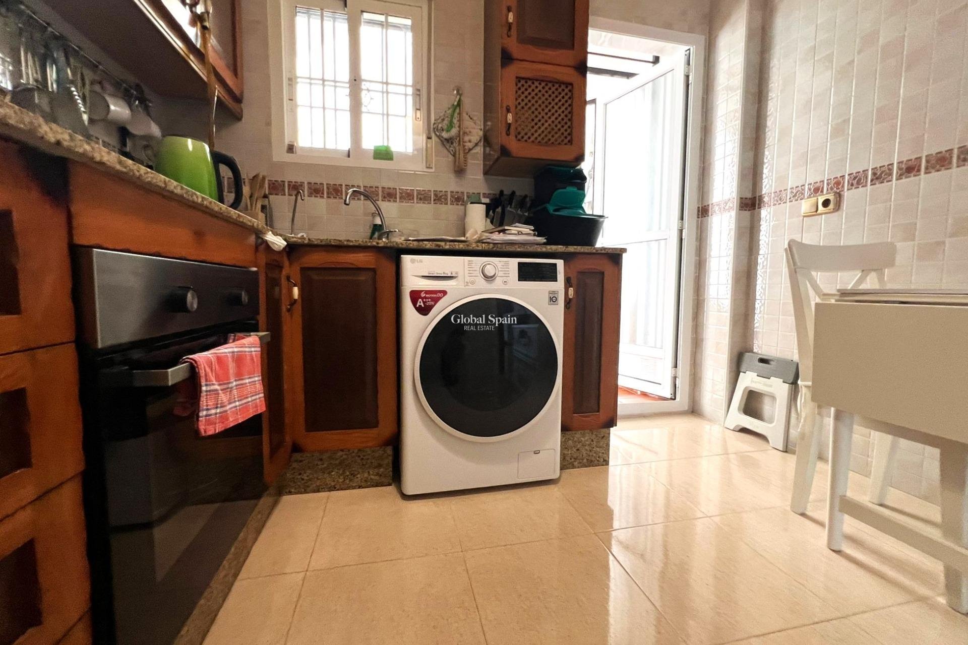 Revente - APPARTEMENT -
ORIHUELA COSTA - Lomas De Cabo Roig-los Dolses