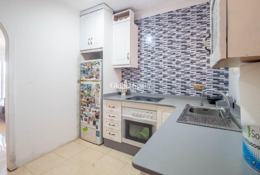 Revente - APPARTEMENT -
ORIHUELA COSTA - Lomas de Cabo Roig-Los Dolses