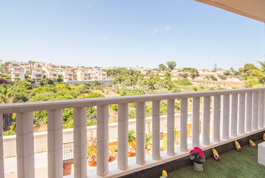 Revente - APPARTEMENT -
ORIHUELA COSTA - Lomas de Cabo Roig-Los Dolses