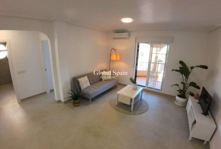 Revente - APPARTEMENT -
ORIHUELA COSTA - Lomas de Cabo Roig