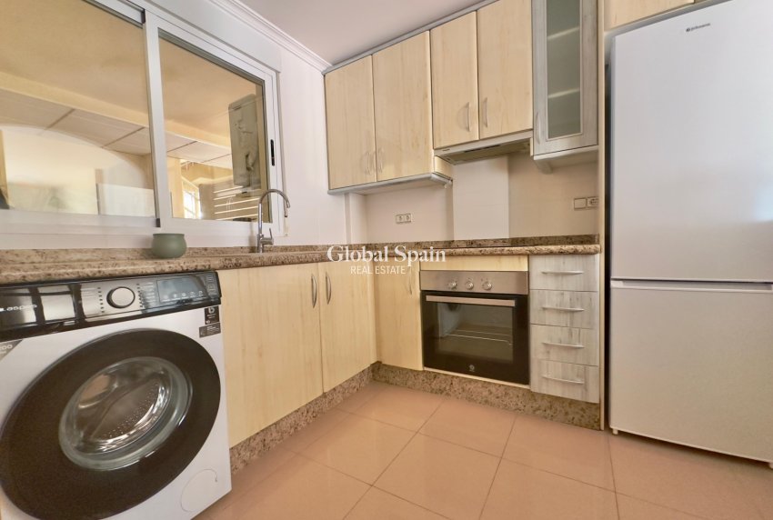 Revente - APPARTEMENT -
ORIHUELA COSTA - Lomas de Cabo Roig