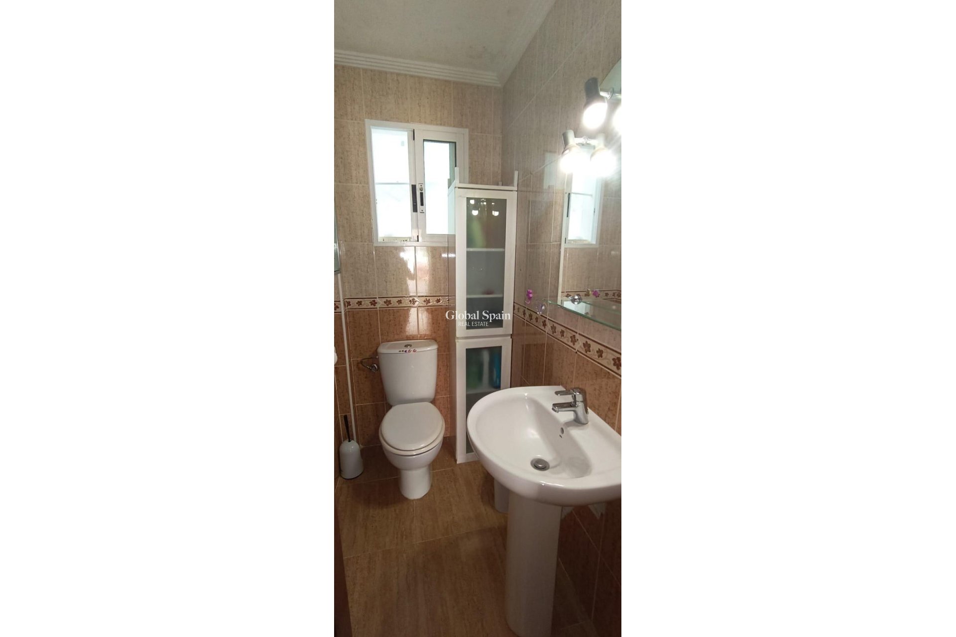 Revente - APPARTEMENT -
ORIHUELA COSTA - Los Almendros-la Florida