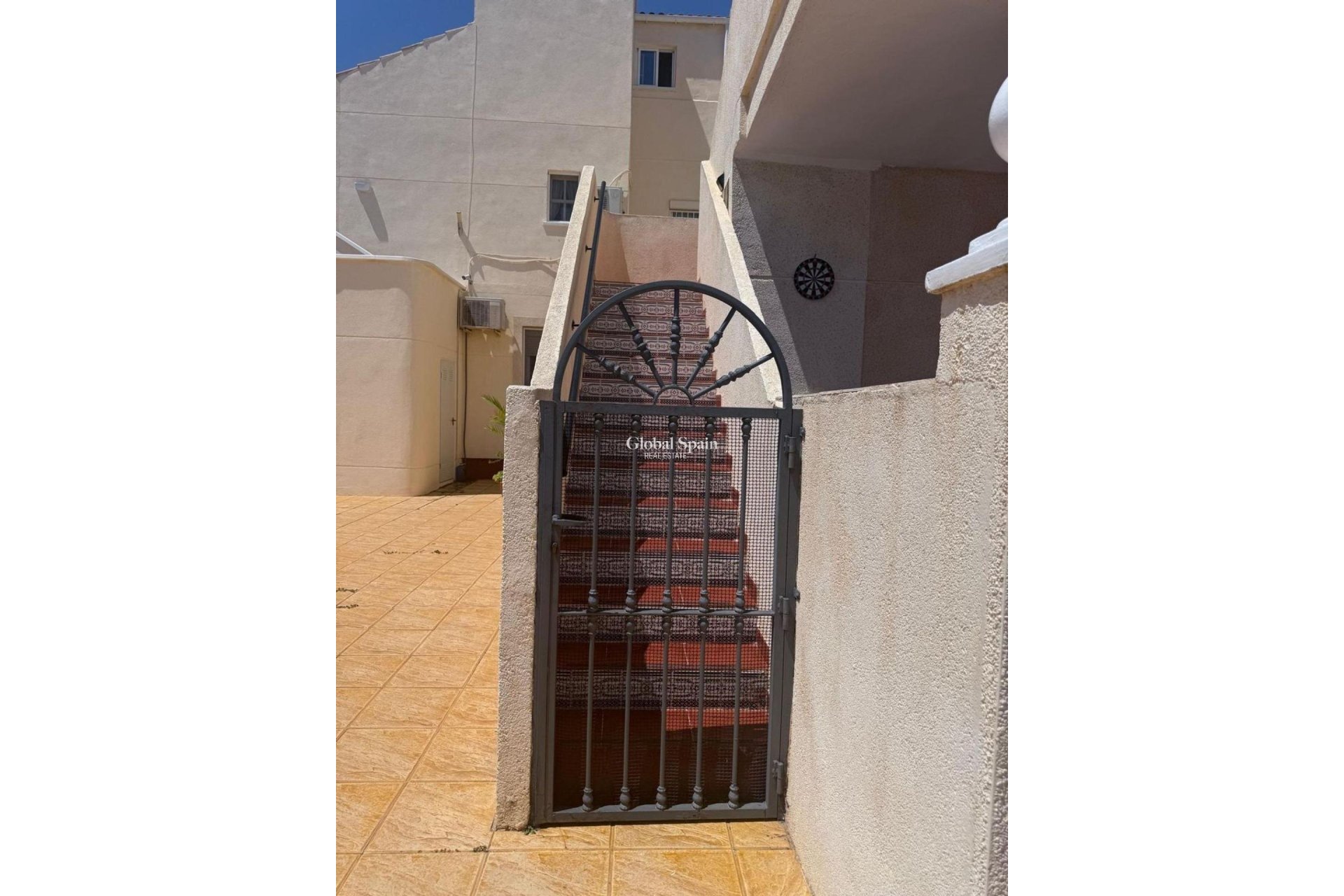 Revente - APPARTEMENT -
ORIHUELA COSTA - Los Almendros-la Florida