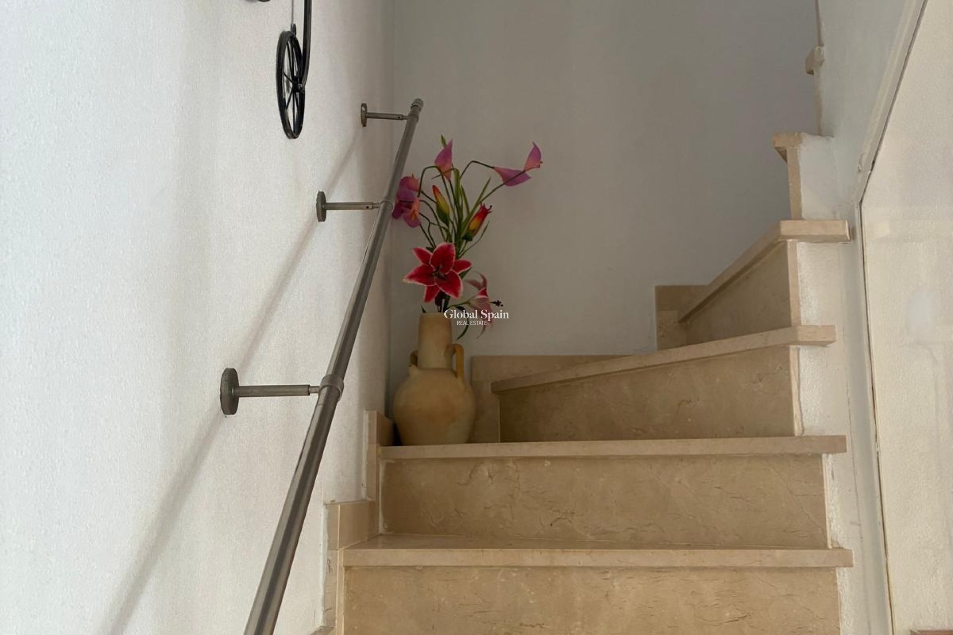 Revente - APPARTEMENT -
ORIHUELA COSTA - Los Almendros-la Florida