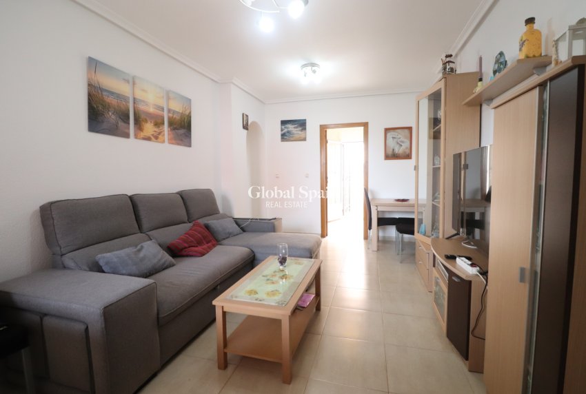 Revente - APPARTEMENT -
ORIHUELA COSTA - Los Altos