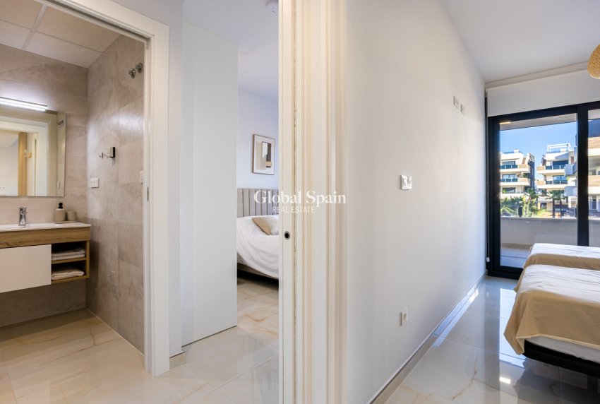 Revente - APPARTEMENT -
ORIHUELA COSTA - LOS BALCONES - LOS ALTOS