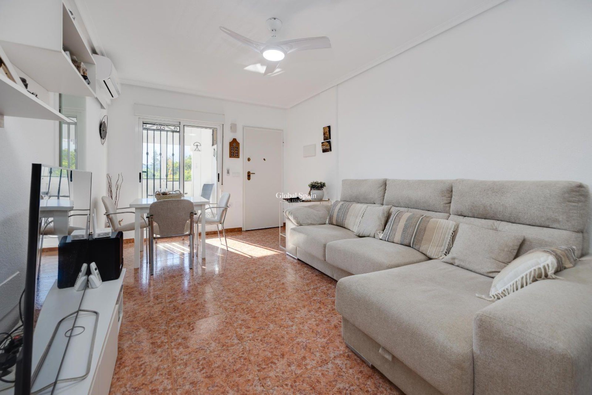 Revente - APPARTEMENT -
ORIHUELA COSTA - LOS BALCONES - LOS ALTOS