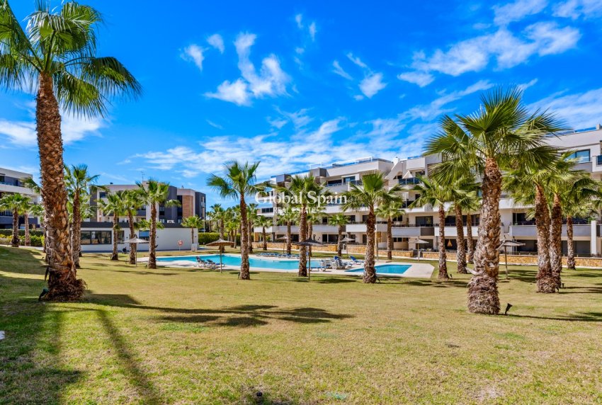Revente - APPARTEMENT -
ORIHUELA COSTA - LOS BALCONES - LOS ALTOS