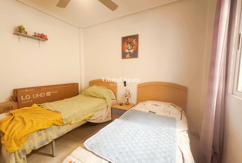 Revente - APPARTEMENT -
ORIHUELA COSTA - LOS BALCONES - LOS ALTOS