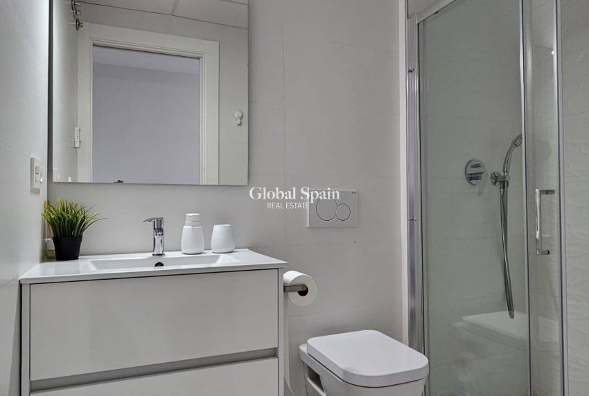 Revente - APPARTEMENT -
ORIHUELA COSTA - LOS BALCONES - LOS ALTOS