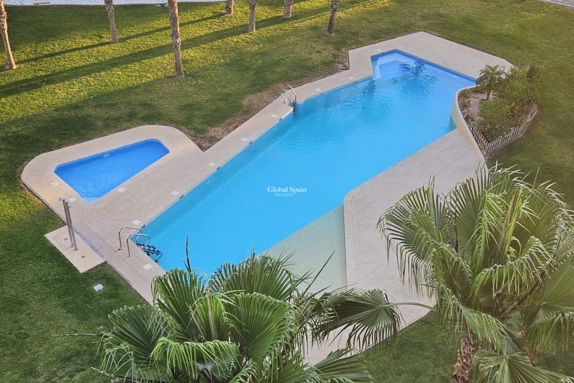 Revente - APPARTEMENT -
ORIHUELA COSTA - LOS BALCONES - LOS ALTOS