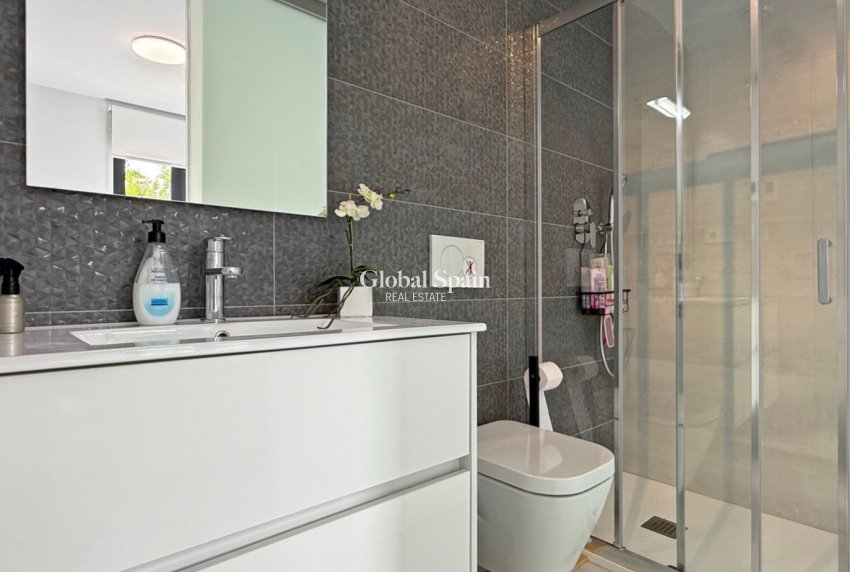 Revente - Appartement -
ORIHUELA COSTA - LOS BALCONES - LOS ALTOS