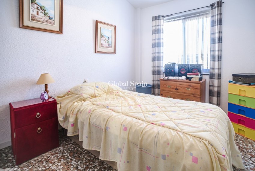 Revente - APPARTEMENT -
ORIHUELA COSTA - Los Balcones