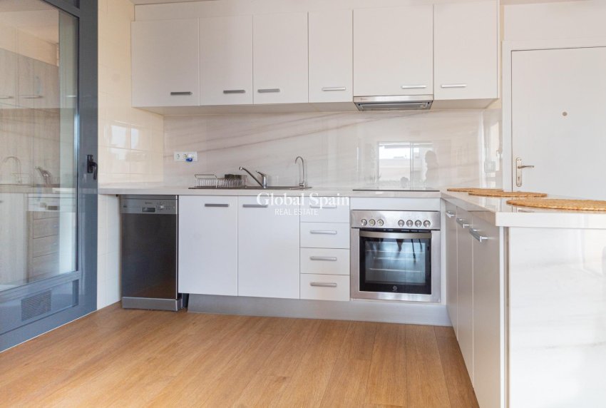 Revente - Appartement -
ORIHUELA COSTA - Los Dolses