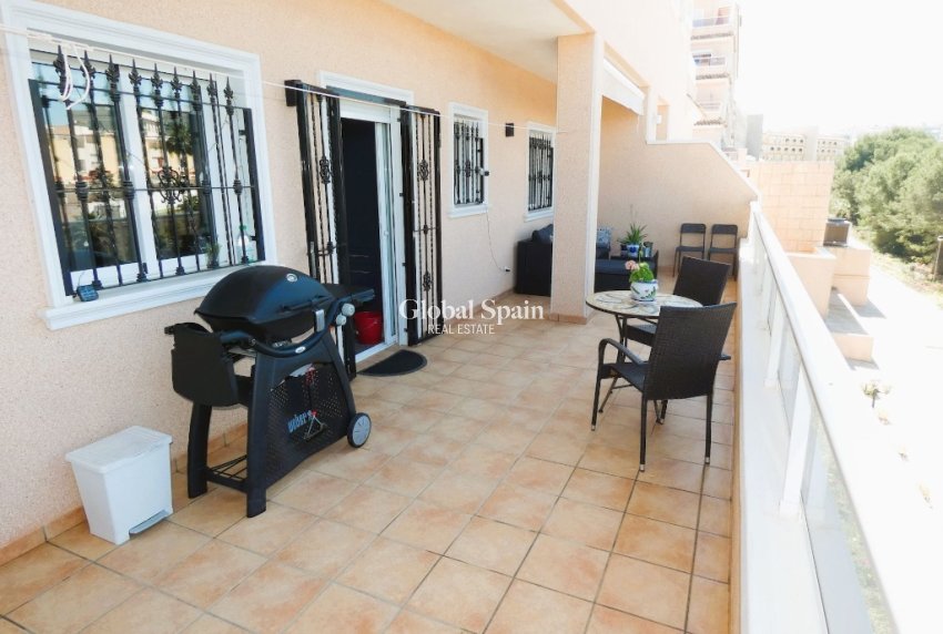 Revente - Appartement -
ORIHUELA COSTA - Los Dolses
