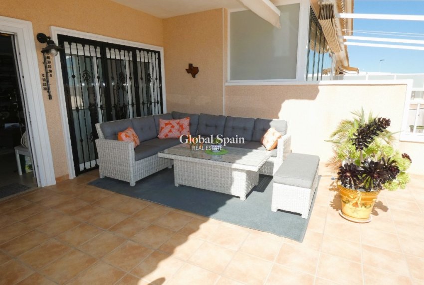 Revente - Appartement -
ORIHUELA COSTA - Los Dolses