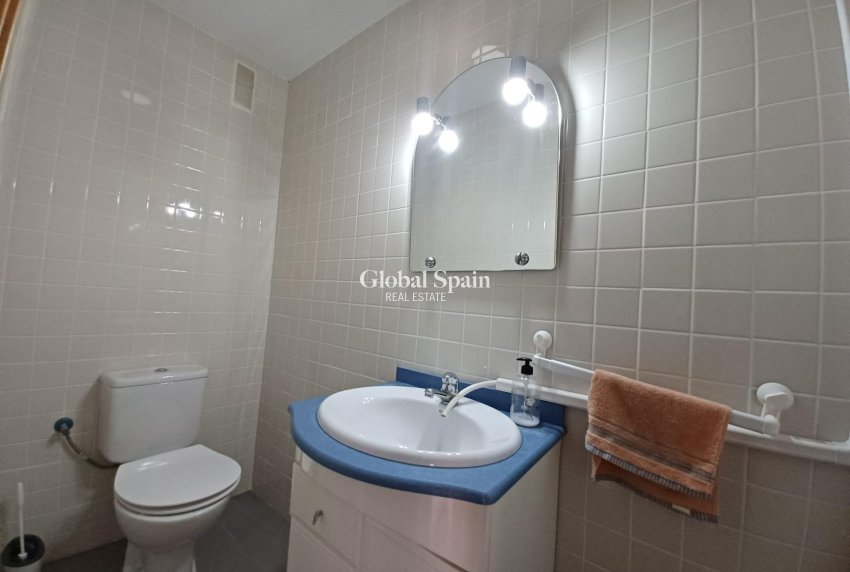 Revente - APPARTEMENT -
ORIHUELA COSTA - Los Dolses