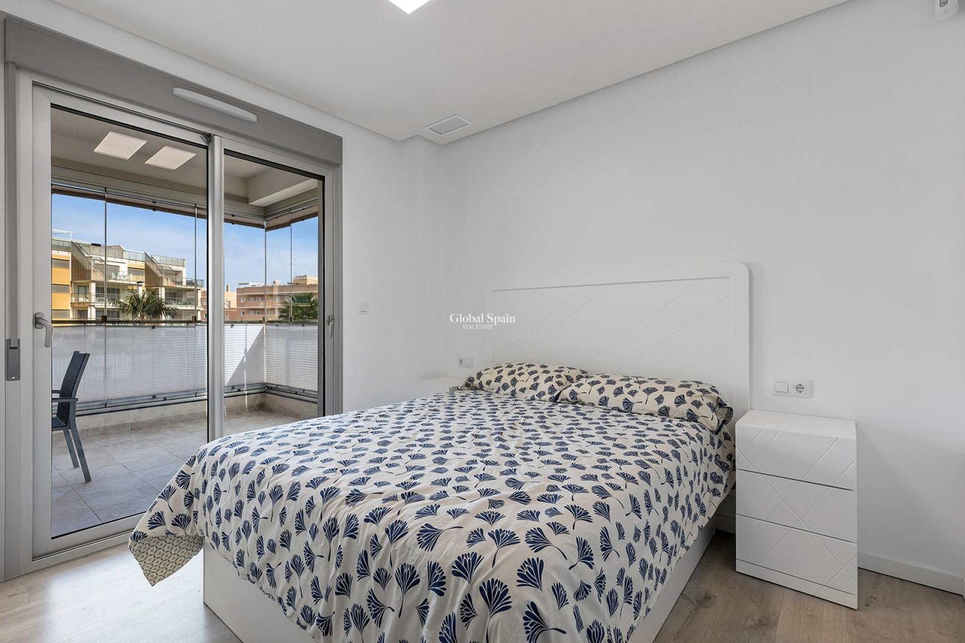 Revente - APPARTEMENT -
ORIHUELA COSTA - Los Dolses
