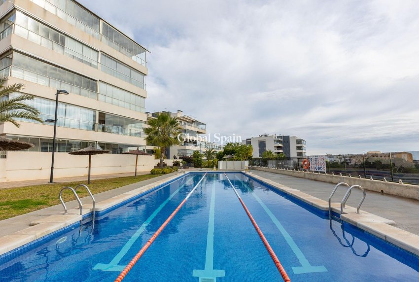 Revente - APPARTEMENT -
ORIHUELA COSTA - Los Dolses