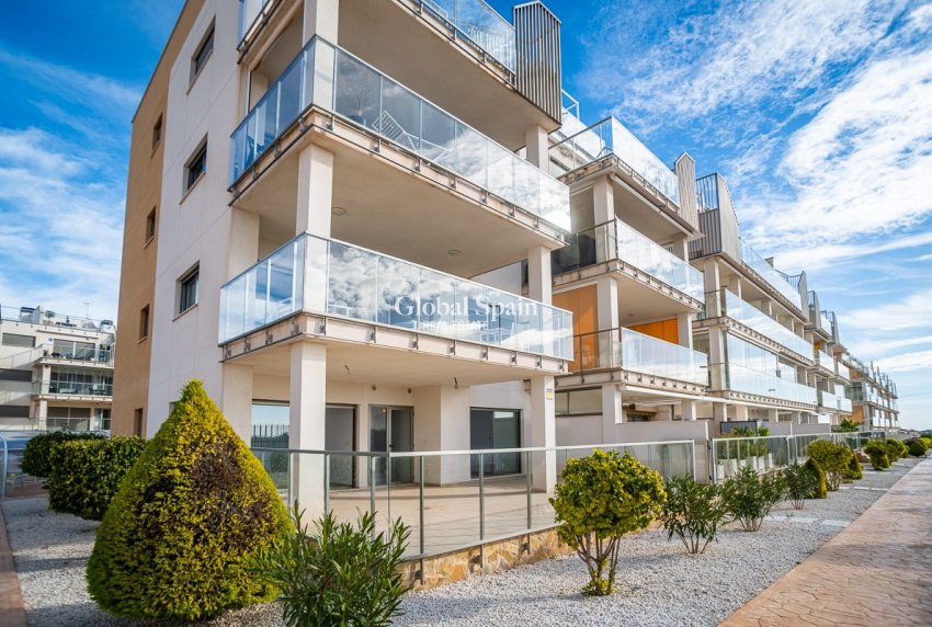 Revente - APPARTEMENT -
ORIHUELA COSTA - Los Dolses