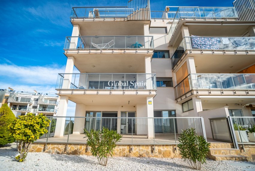 Revente - APPARTEMENT -
ORIHUELA COSTA - Los Dolses