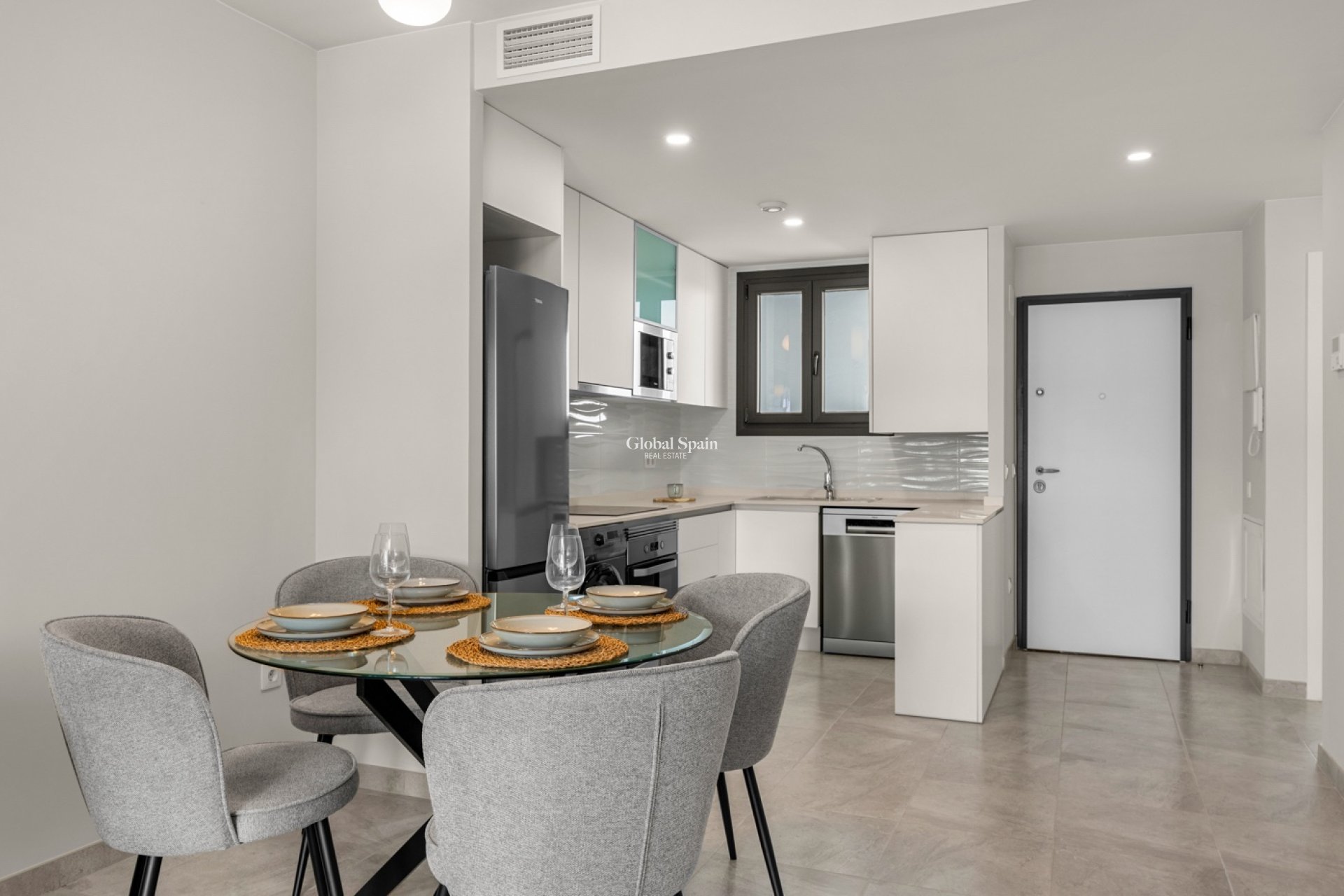 Revente - APPARTEMENT -
ORIHUELA COSTA - Los Dolses