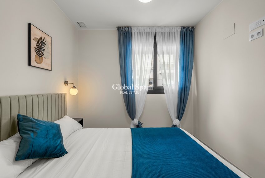 Revente - APPARTEMENT -
ORIHUELA COSTA - Los Dolses