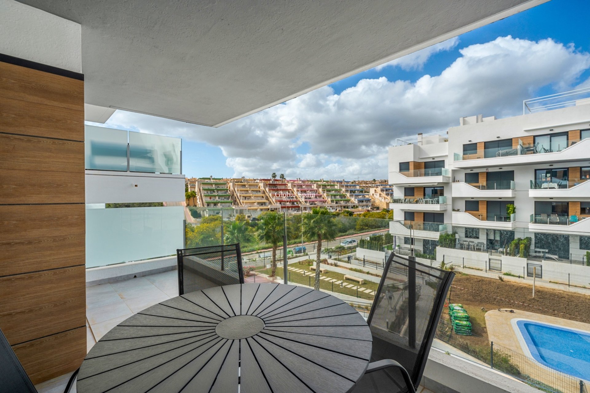 Revente - APPARTEMENT -
ORIHUELA COSTA - Los Dolses