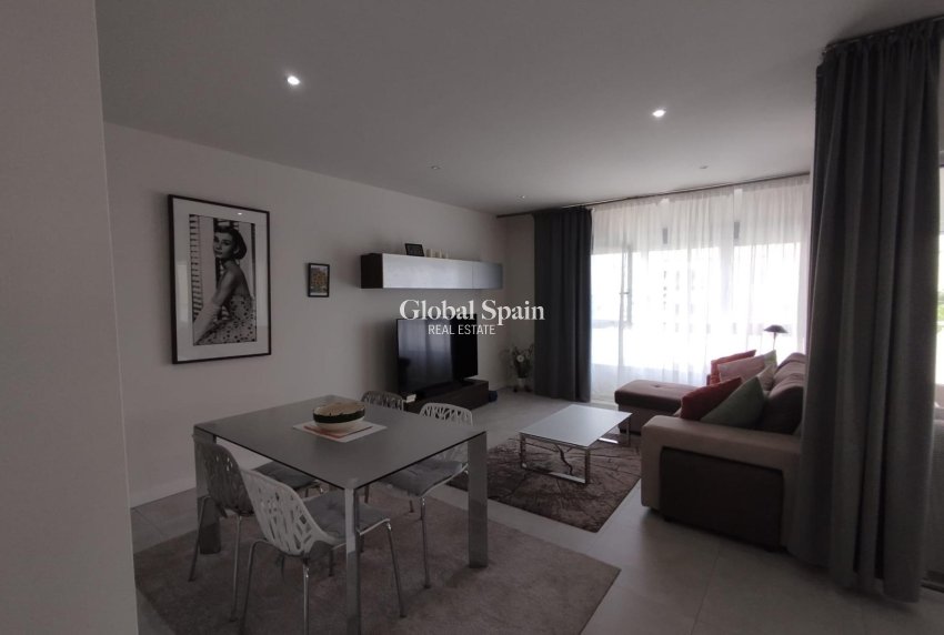 Revente - APPARTEMENT -
ORIHUELA COSTA - Los Dolses