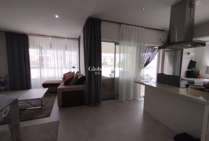 Revente - APPARTEMENT -
ORIHUELA COSTA - Los Dolses