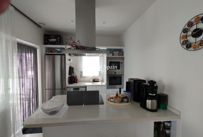 Revente - APPARTEMENT -
ORIHUELA COSTA - Los Dolses