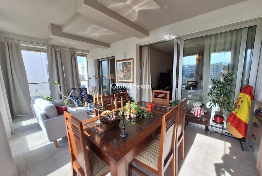 Revente - APPARTEMENT -
ORIHUELA COSTA - Los Dolses
