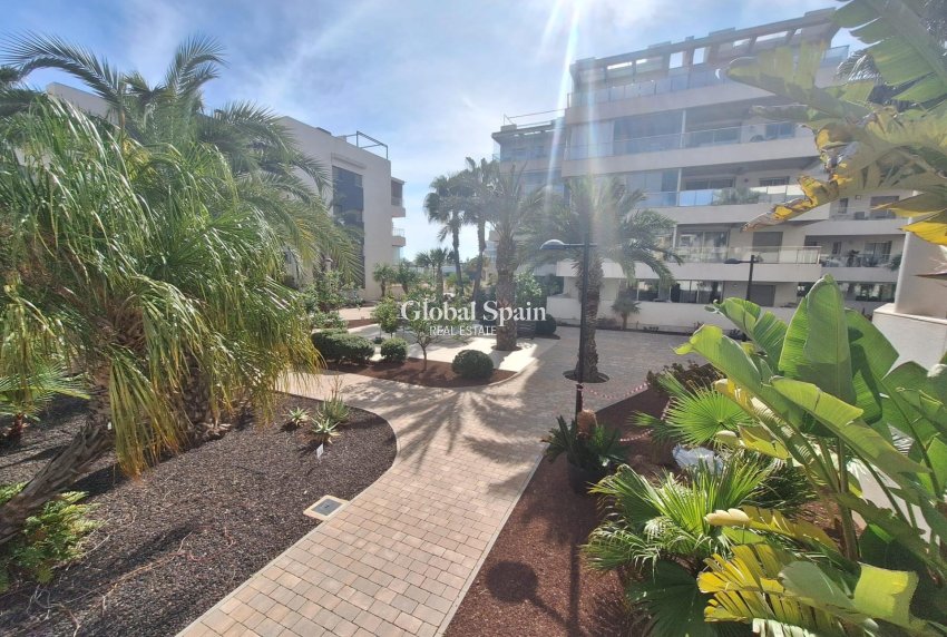 Revente - APPARTEMENT -
ORIHUELA COSTA - Los Dolses