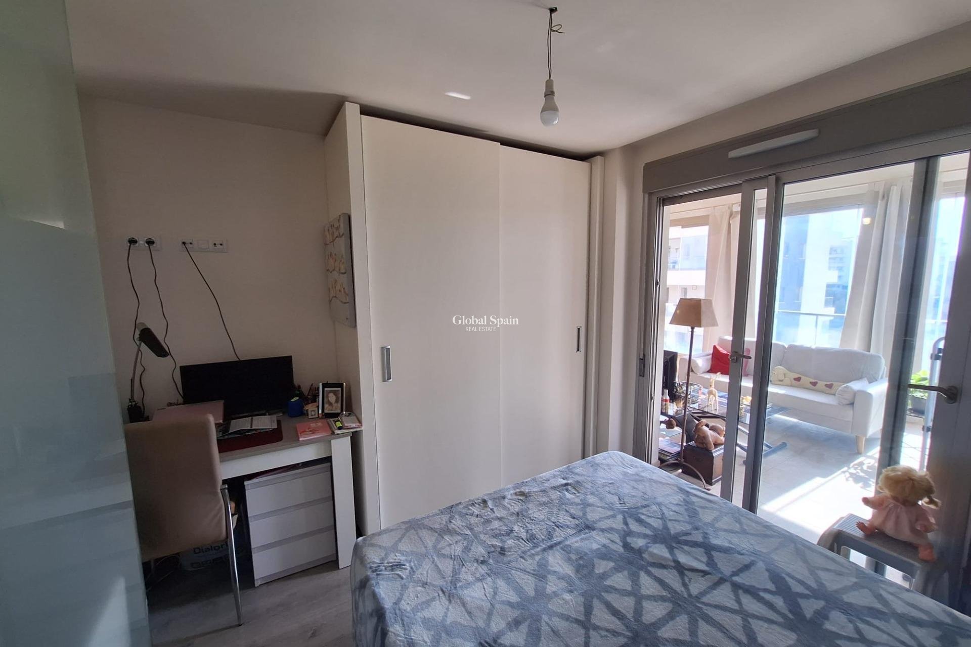Revente - APPARTEMENT -
ORIHUELA COSTA - Los Dolses