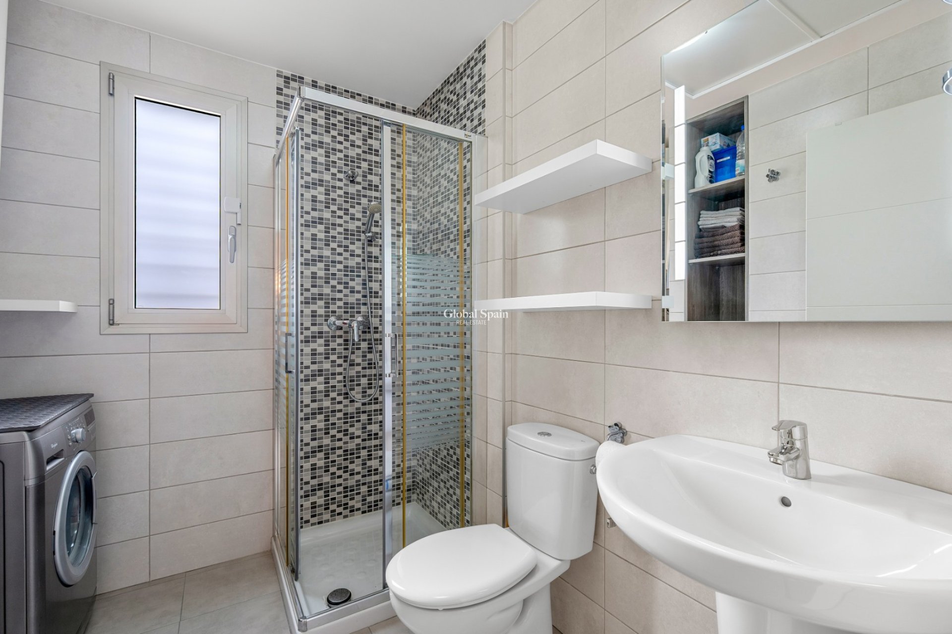 Revente - APPARTEMENT -
ORIHUELA COSTA - Los Dolses