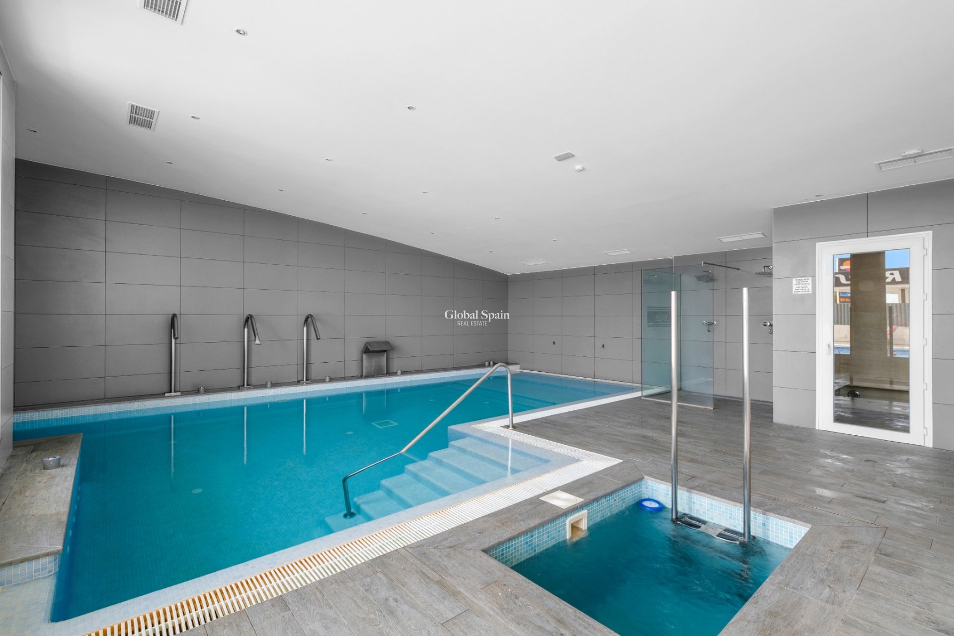 Revente - APPARTEMENT -
ORIHUELA COSTA - Los Dolses