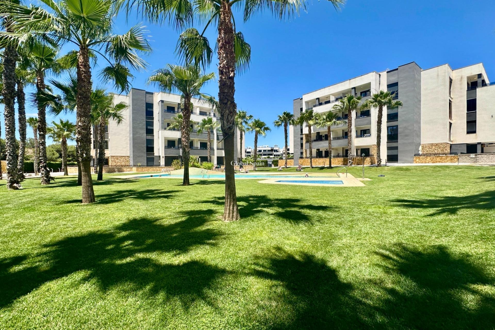 Revente - APPARTEMENT -
ORIHUELA COSTA - Pau 8