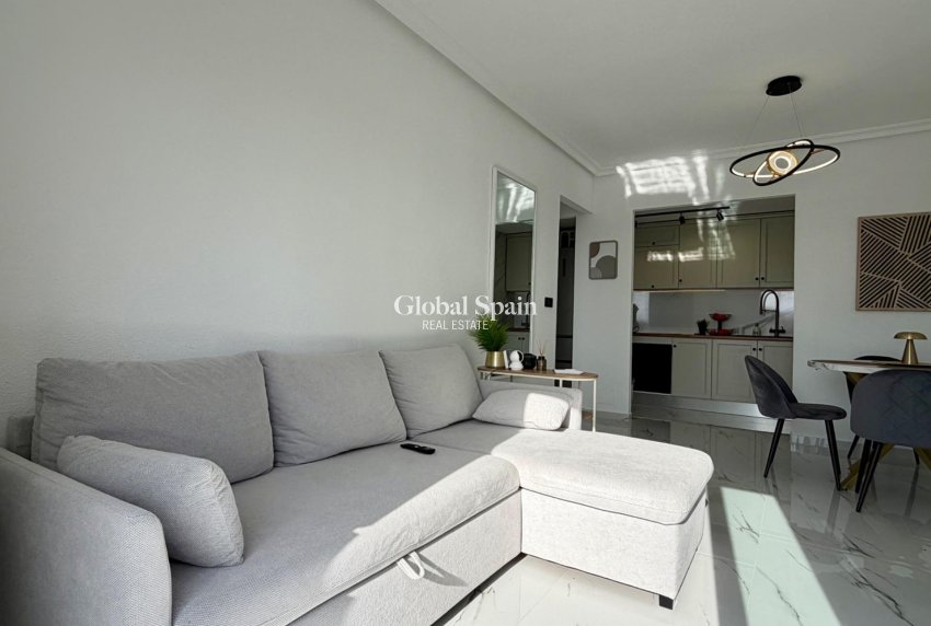 Revente - APPARTEMENT -
ORIHUELA COSTA - Playa Flamenca Norte