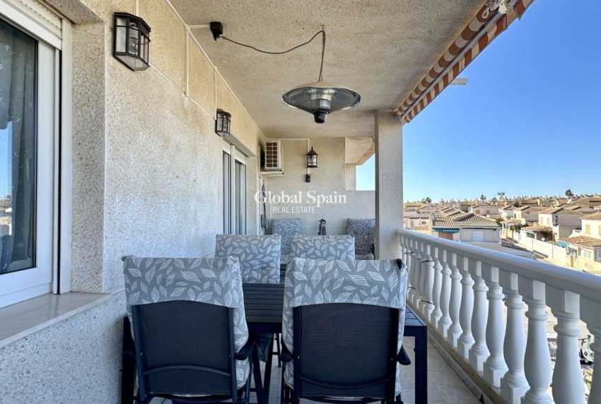 Revente - Appartement -
ORIHUELA COSTA - Playa Flamenca