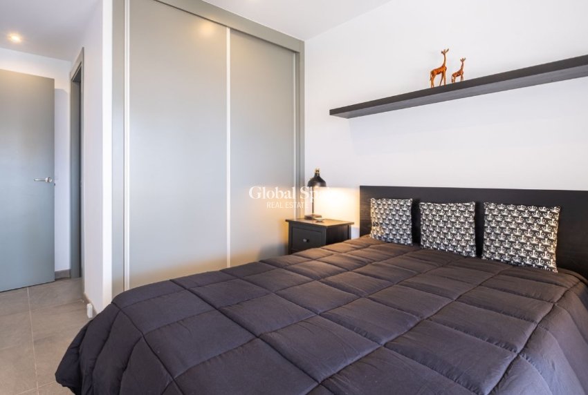 Revente - Appartement -
ORIHUELA COSTA - Playa Flamenca