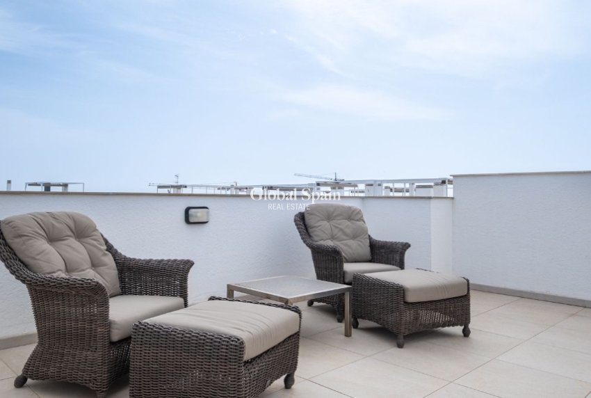 Revente - Appartement -
ORIHUELA COSTA - Playa Flamenca
