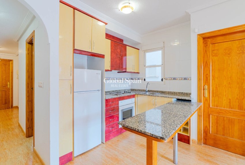 Revente - Appartement -
ORIHUELA COSTA - Playa Flamenca