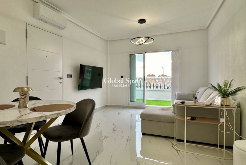 Revente - APPARTEMENT -
ORIHUELA COSTA - Playa Flamenca