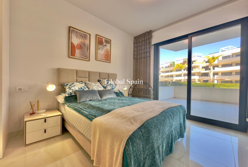 Revente - APPARTEMENT -
ORIHUELA COSTA - Playa Flamenca