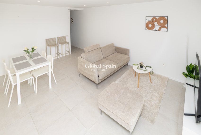 Revente - APPARTEMENT -
ORIHUELA COSTA - Playa Flamenca
