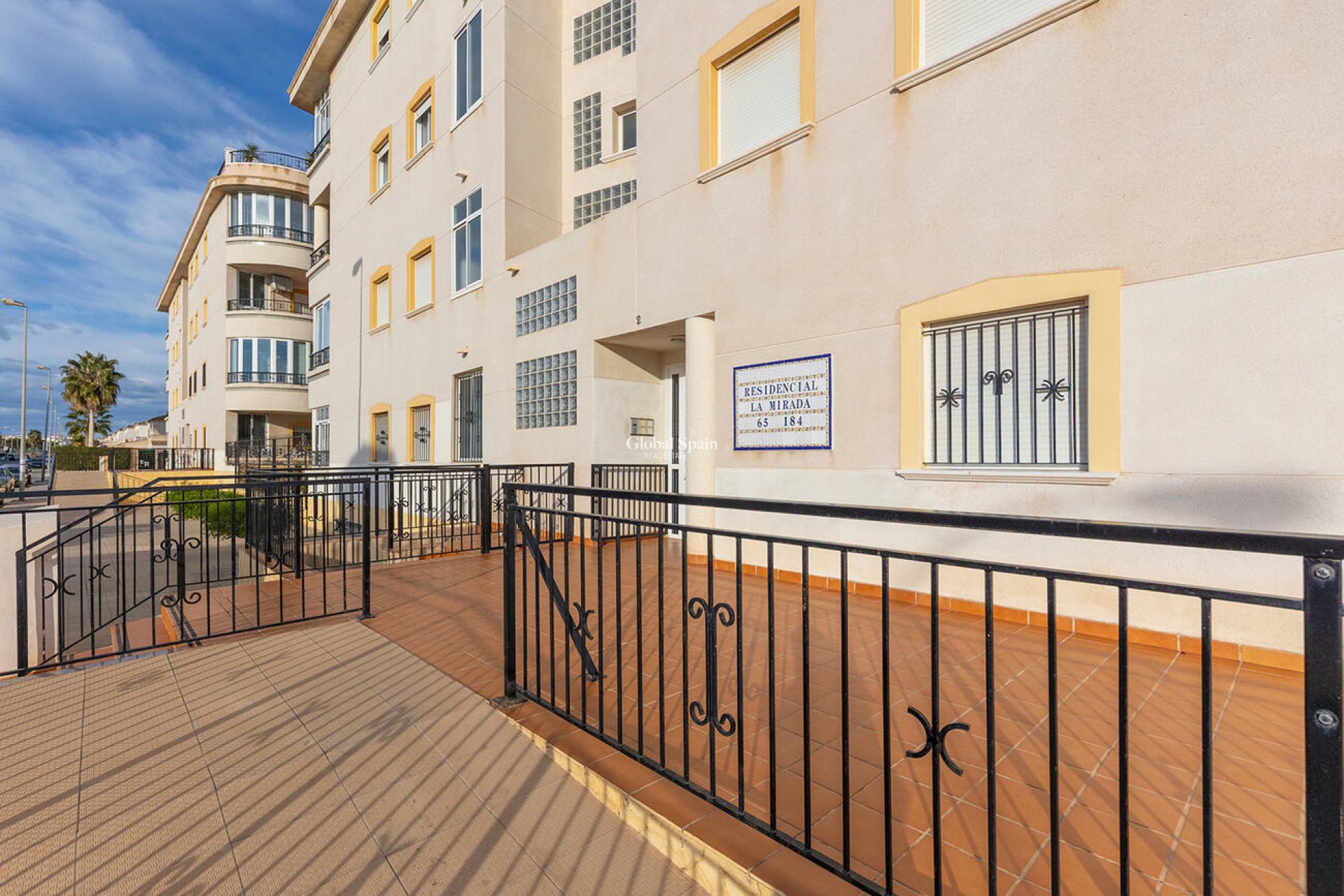 Revente - APPARTEMENT -
ORIHUELA COSTA - Playa Flamenca