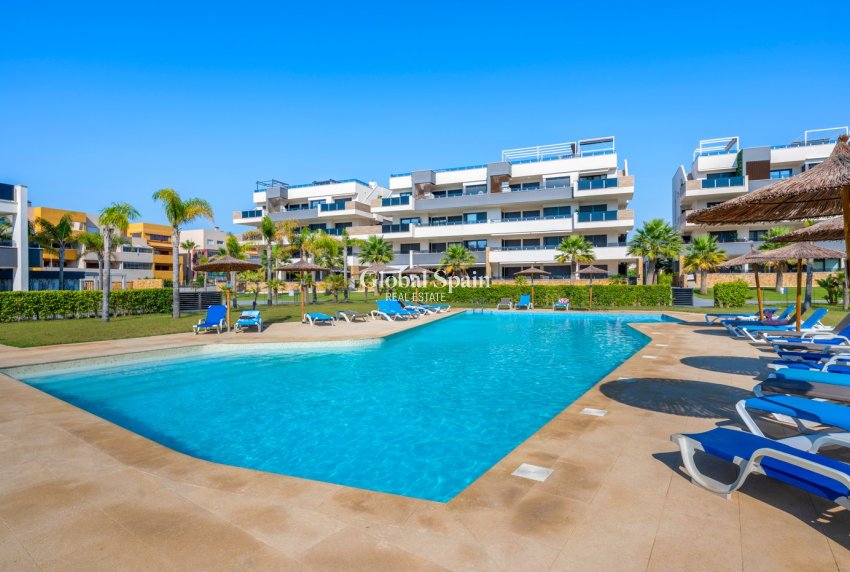 Revente - APPARTEMENT -
ORIHUELA COSTA - Playa Flamenca