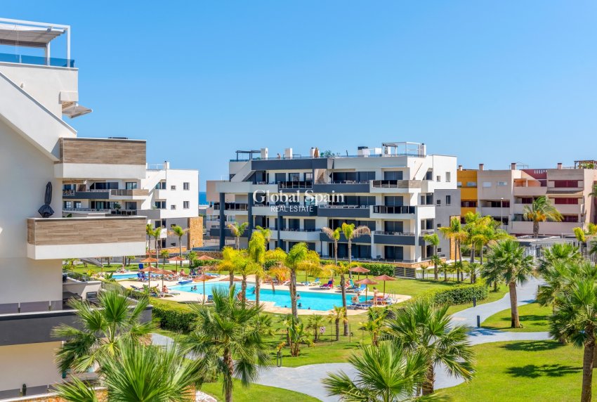 Revente - APPARTEMENT -
ORIHUELA COSTA - Playa Flamenca